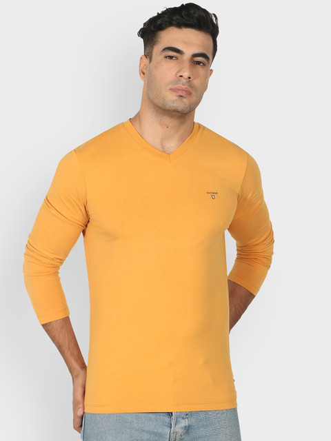 

Octave Men Mustard Yellow Solid V-Neck T-shirt