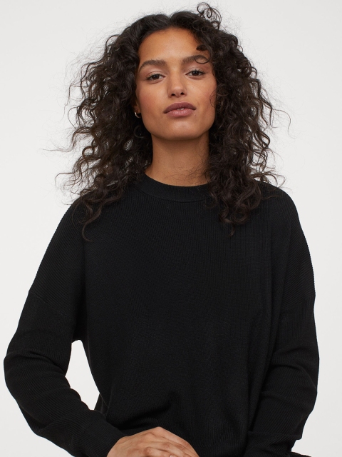 

H&M Women Black Solid Knitted Jumper