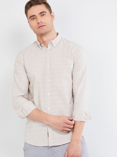 

max Men Beige Slim Fit Solid Casual Shirt