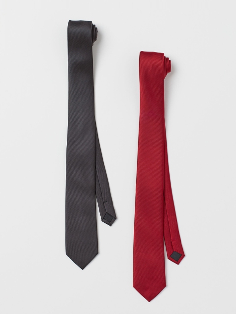 

H&M Men Red & Grey Solid 2-Pack Ties