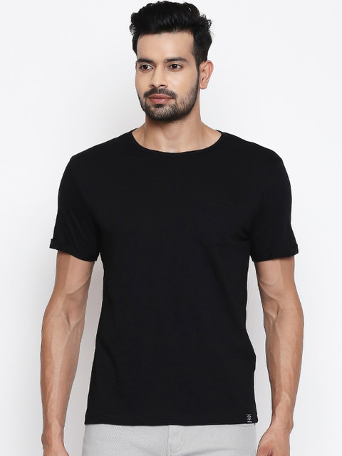 

People Men Black Solid Round Neck Pure Cotton T-shirt