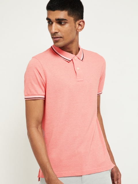 

max Men Red Solid Polo Collar T-shirt