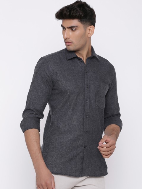 

Tistabene Men Grey Regular Fit Solid Casual Shirt