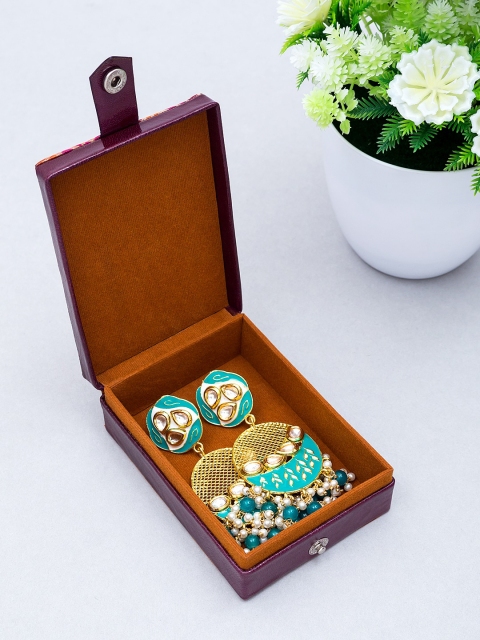 

Golden Peacock Women Burgundy Self-Design Jewellery Organiser