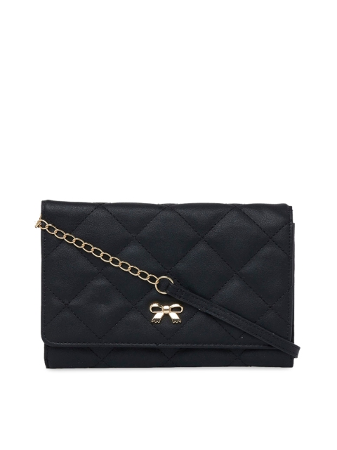 

Globus Women Black Solid Envelope Wallet