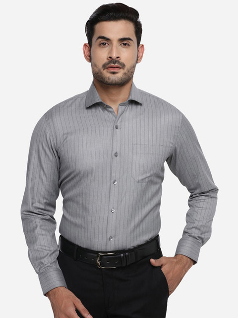 

Greenfibre Men Grey Slim Fit Striped Casual Shirt