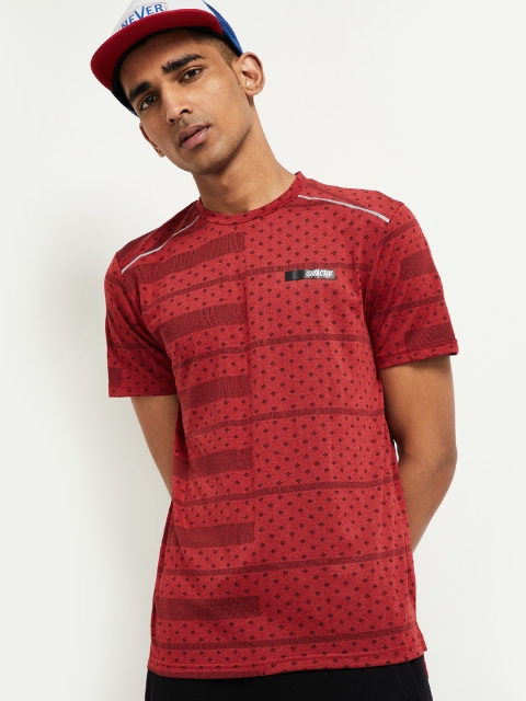 

max Men Red Printed Round Neck T-shirt