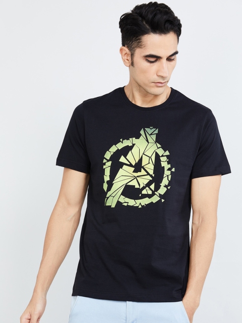 

max Men Black & Green Avengers Printed Round Neck T-shirt