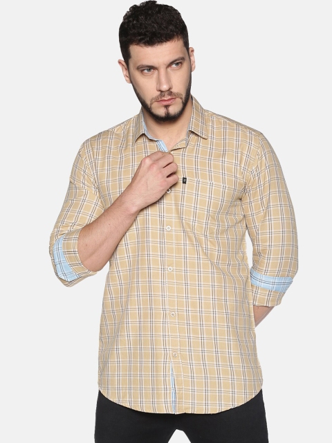 

LEVIZO Men Beige & Navy Blue Regular Fit Checked Casual Shirt