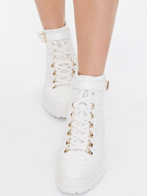 

FOREVER 21 Women White Solid PU High-Top Flat Boots