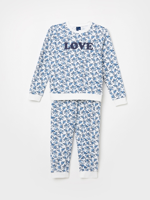 

Fame Forever by Lifestyle Girls White & Blue Floral Printed Top With Pyjamas