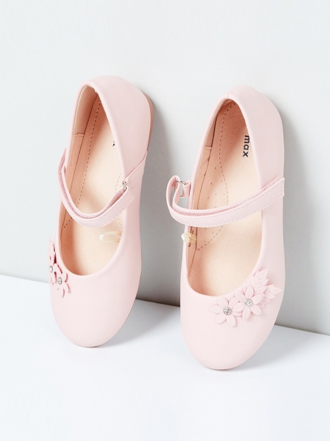 

max Girls Pink Solid PU Ballerinas