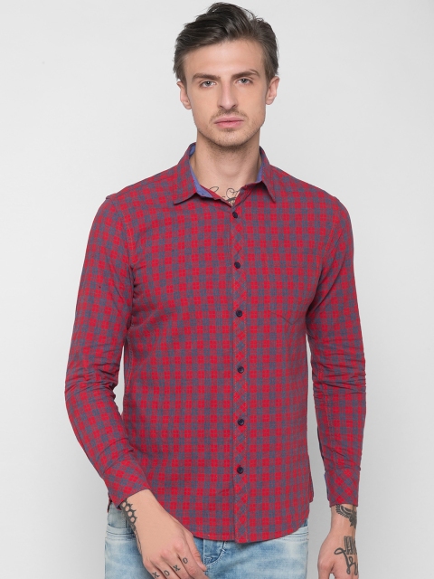 Globus Men Red Regular Fit Checked Casual Shirt