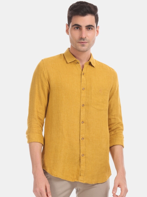 True Blue Men Mustard Slim Fit Solid Casual Shirt