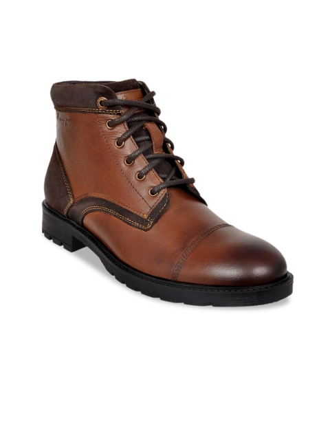 

Allen Cooper Men Brown Flat Boots