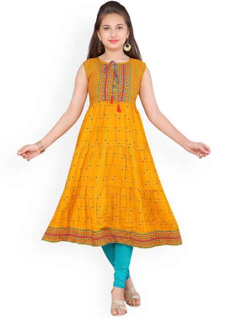 

Aarika Girls Yellow Solid Anarkali Kurta