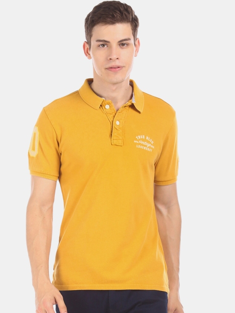 

True Blue Men Yellow Solid Hood T-shirt