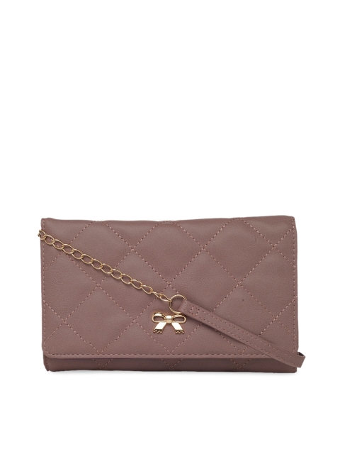 

Globus Women Brown Solid Envelope