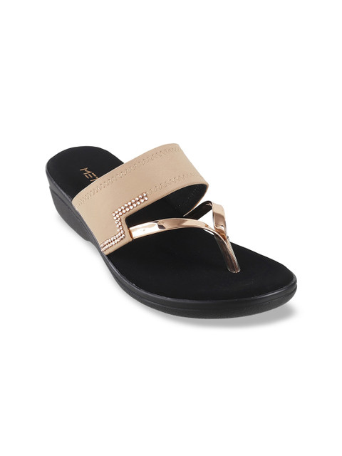 

Metro Women Gold-Toned Embellished Wedges