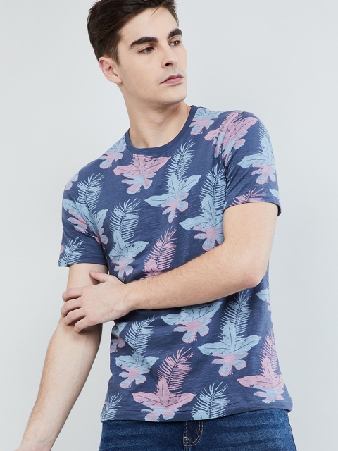 

max Men Teal Blue & Pink Floral Printed Round Neck T-shirt