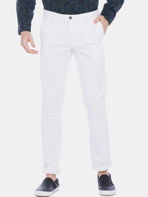

U.S. Polo Assn. Men White Regular Fit Solid Regular Trousers