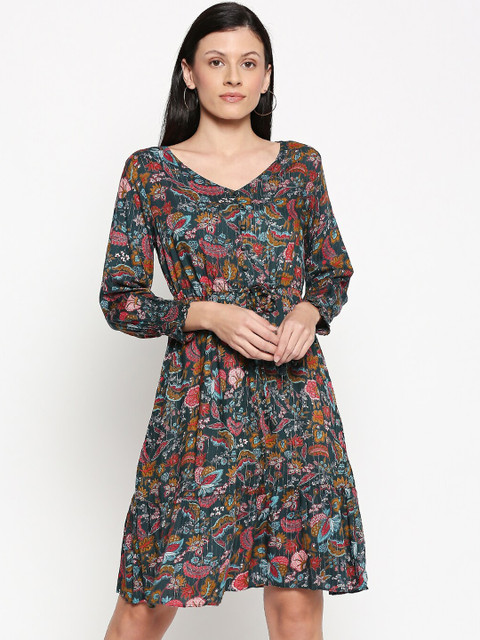 

People Women Green & Red Printed Fit and Flare Dress