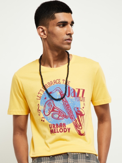 

max Men Yellow Printed Round Neck T-shirt