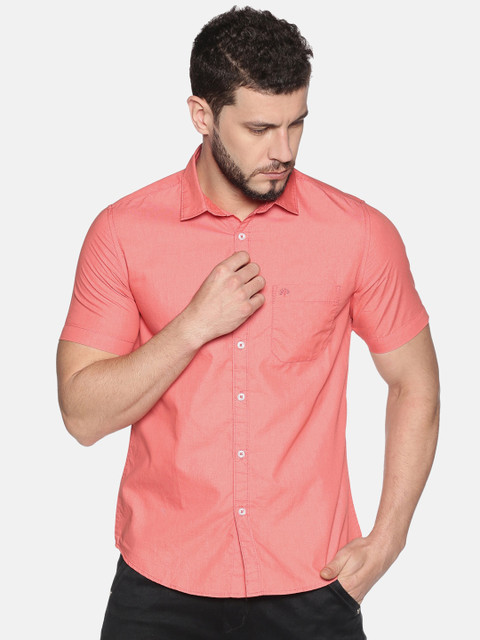 

Chennis Men Coral Pink Slim Fit Solid Casual Shirt