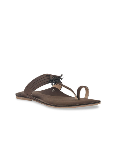 

SKO Men Brown Leather Kolhapuris Comfort Sandals