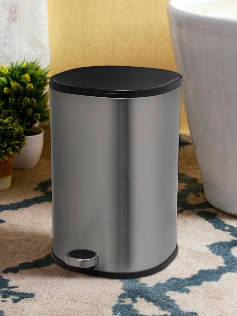 

OBSESSIONS Metallic Coloured & Black Solid Stainless Steel Step Bin 5 litre