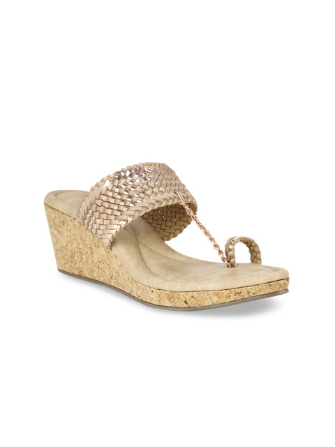 

Inc 5 Women Copper-Toned Woven Design Wedges