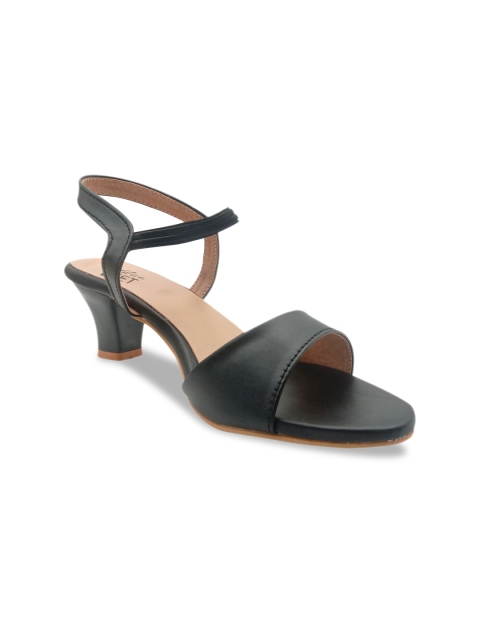 

FEEL FEET Women Black Solid Sandals