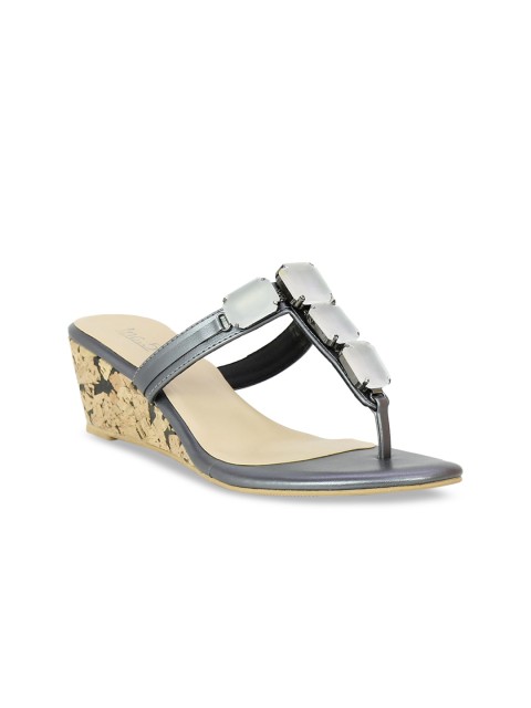 

Inc 5 Women Grey Embellished Sandals