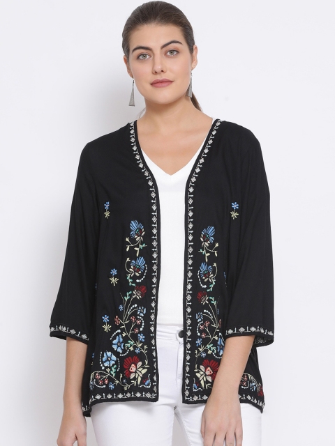

Oxolloxo Women Black & Blue Embroidered Open-Front Shrug