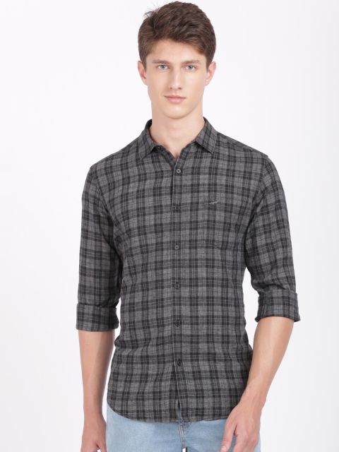 

Crocodile Men Grey Regular Fit Checked Cotton Casual Shirt