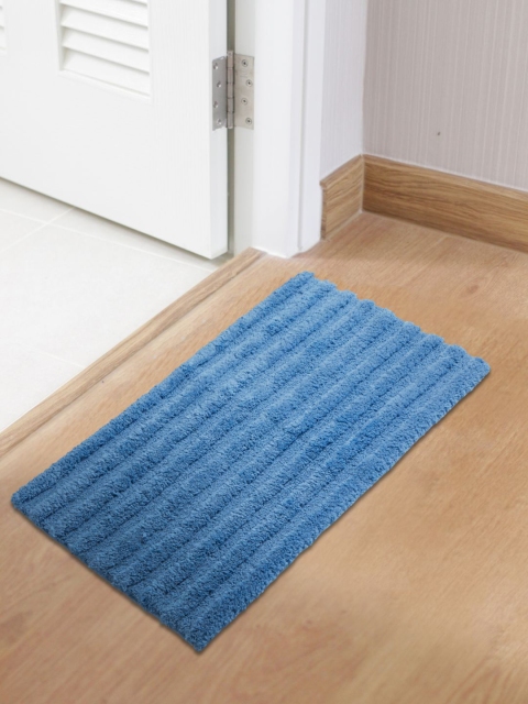 

Spaces Blue Swift Dry Blue Summer 1850 Bath Mat
