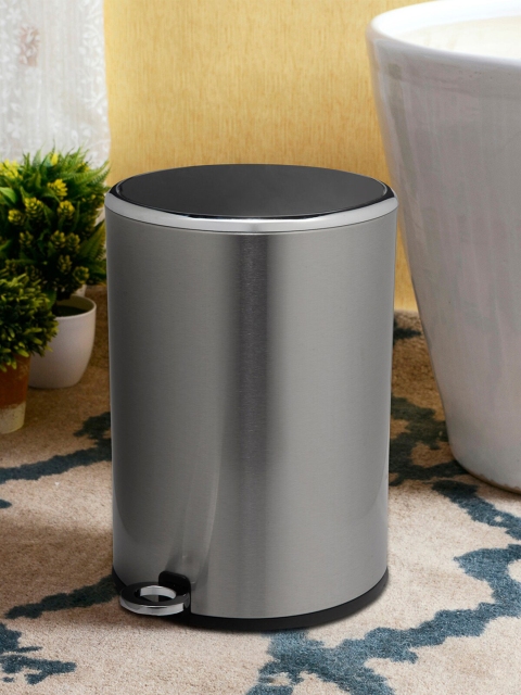 

OBSESSIONS Metallic Solid Stainless Steel Step Bin 5 Litre