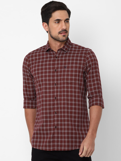 

Solly Jeans Co. Men Maroon & Off-White Regular Fit Checked Casual Shirt