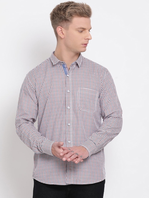 

COBB Men White & Red Slim Fit Checked Casual Shirt