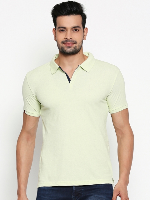 

Integriti Men Green Solid Polo Collar T-shirt