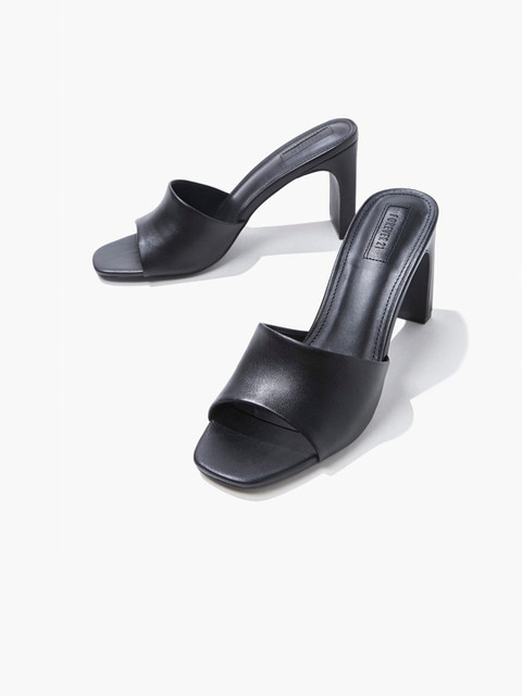 

FOREVER 21 Women Black Solid Heels