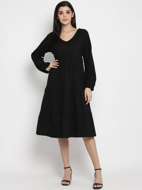 

The Vanca Women Black Solid Empire Dress