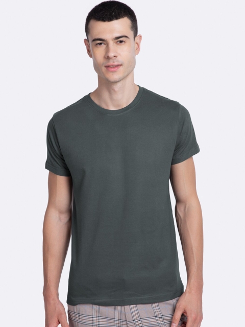 

Bewakoof Men Olive Green Solid Round Neck T-shirt