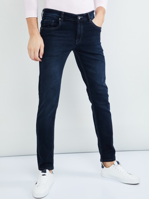 

max Men Blue Slim Fit Mid-Rise Clean Look Jeans