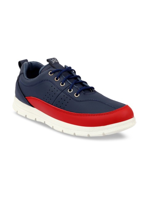 

Woakers Men Navy Blue & Red Running Shoes