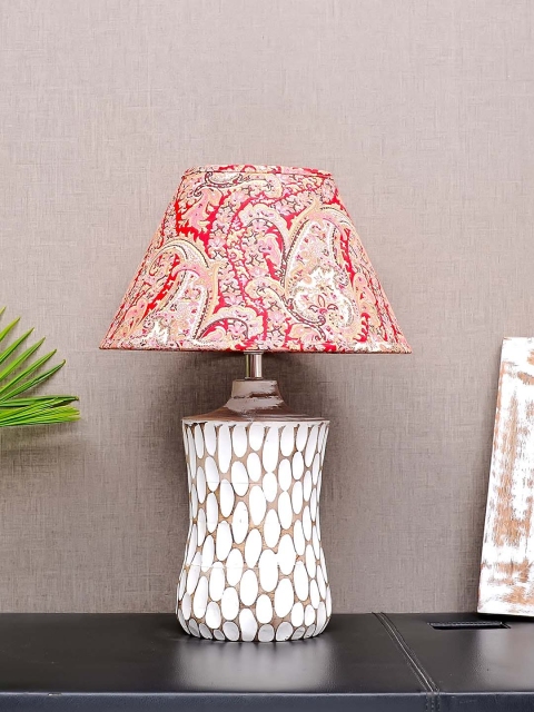 

THE LIGHT STORE White & Red Self Design Contemporary Table Lamp With Shade