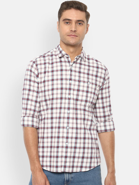 

Louis Philippe Jeans Men White & Maroon Slim Fit Checked Casual Shirt