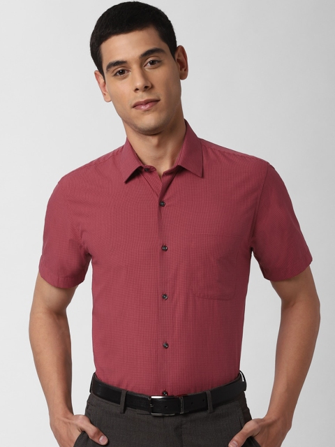 

Peter England Men Maroon Slim Fit Solid Formal Shirt