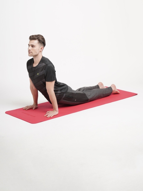 

Cultsport Pink Solid Yoga Mat
