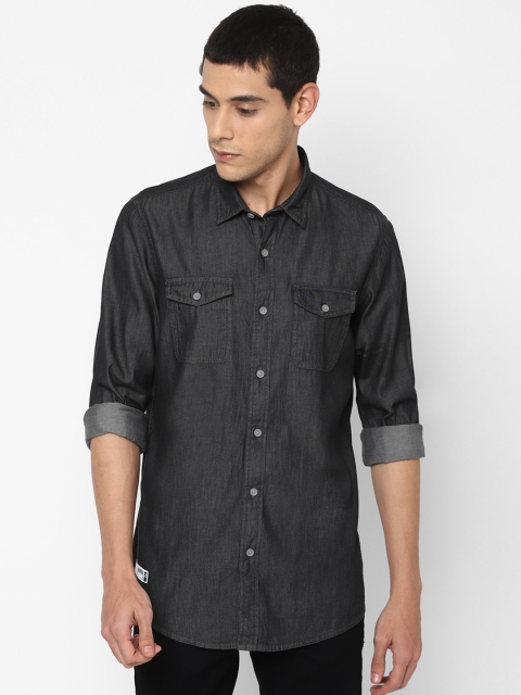 

Solly Sport Men Charcoal Regular Fit Solid Casual Shirt